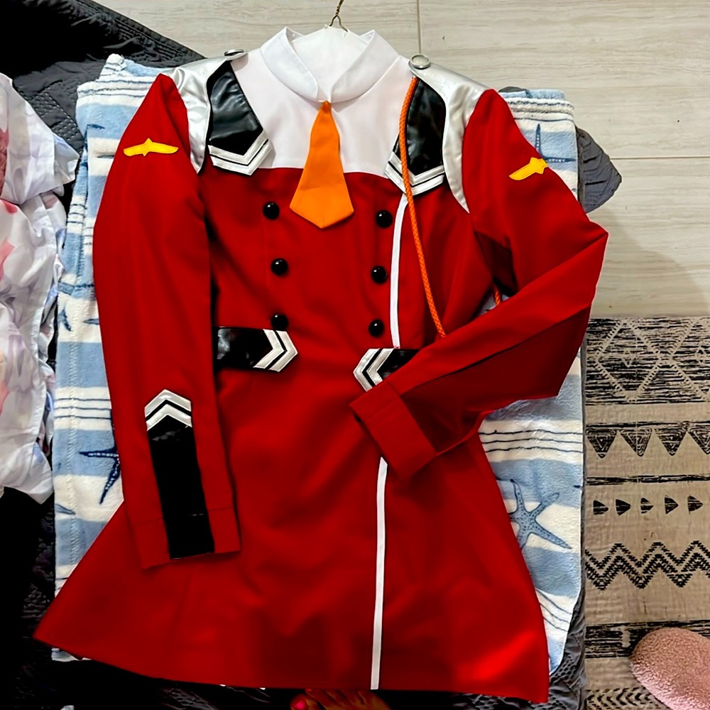 Zero Two cosplay, comes with long black socks!